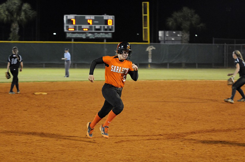 Sarasotaâ€™s SarahBeth Wengerd scored the Lady Sailors lone run of the game.