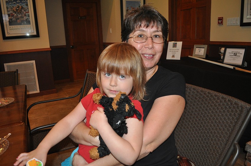 Patricia and Sophia, 4, Sessions