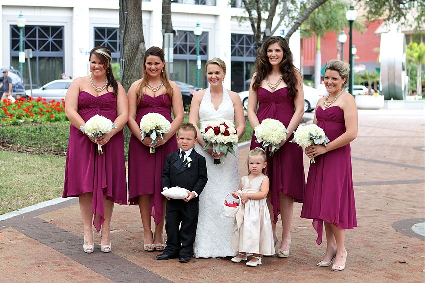 Courtney Forbes, Maggie Forbes, Emily Forbes, Laura Stalheim and Brittany Norton with Charlie, 4, and Madelyn, 3, Forbes.