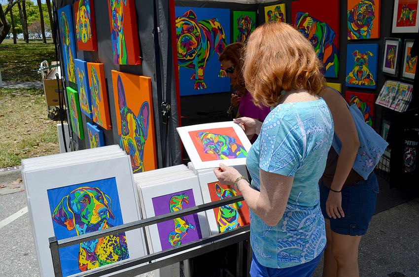Customers browsed various booths.