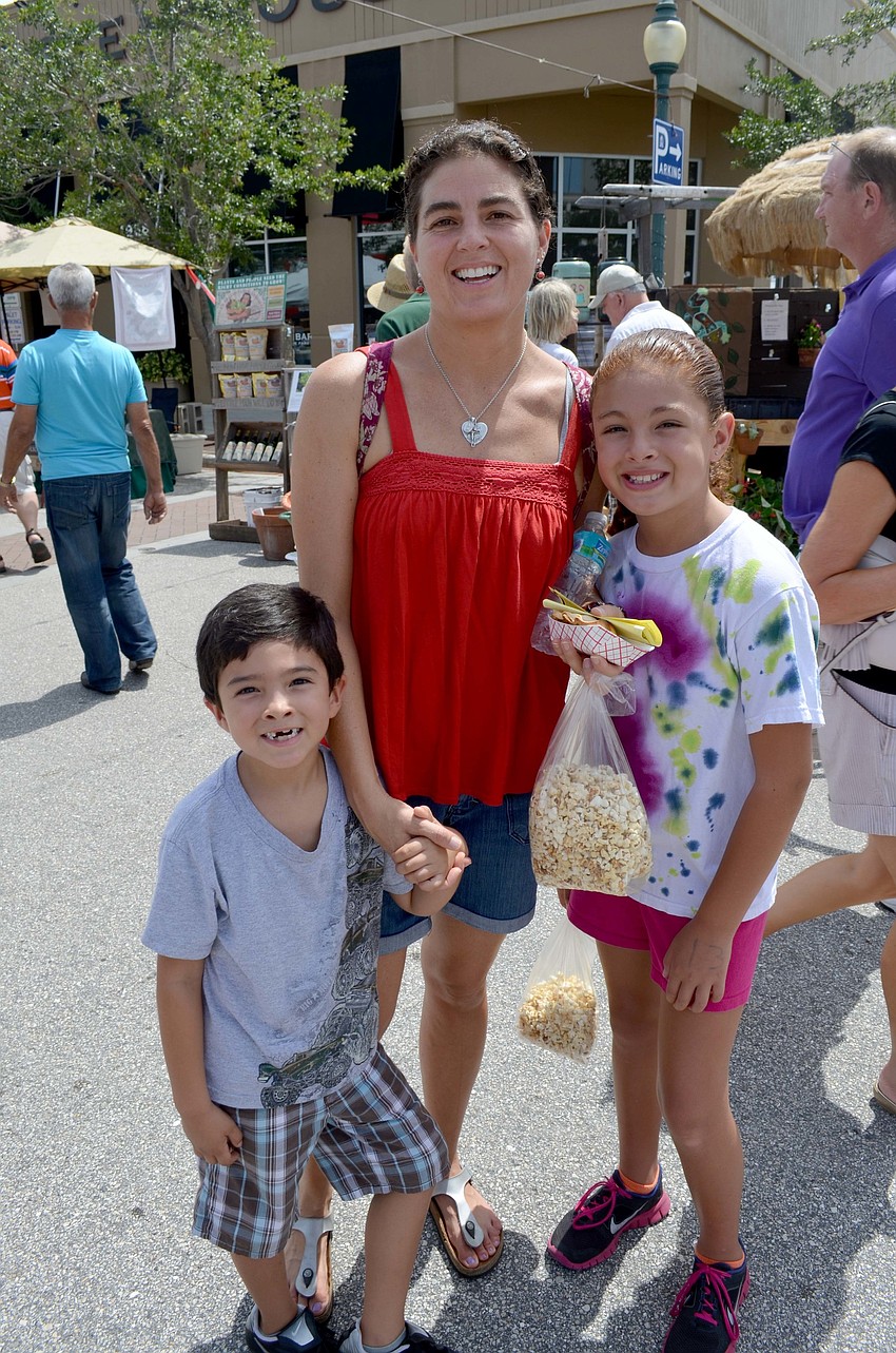 Natalia Cava with her children, Pedro and Sofia