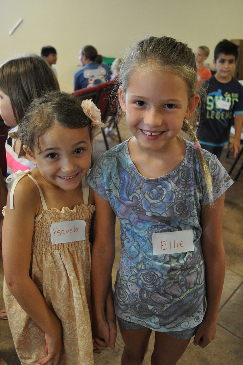Ysabella Reed, 7, and Ellie Barker, 8, enjoyed time together.