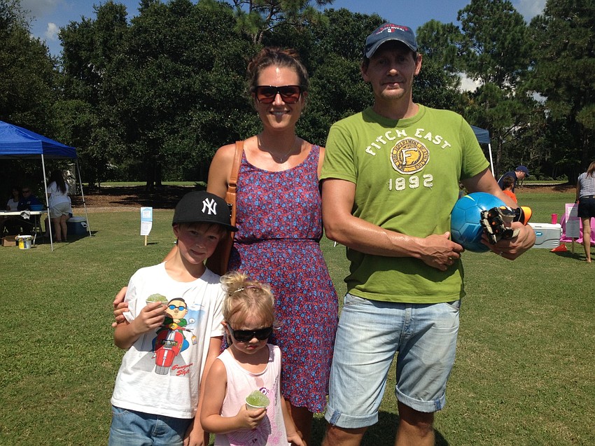 Sara and Tomas Lindstrom with their children Svante and Elsa.