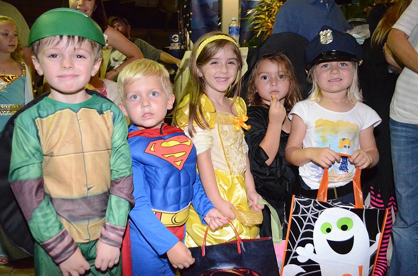 David Burry, Jayden Skaarup, Grace Mele, Madison Rand and Kayla Skaarup