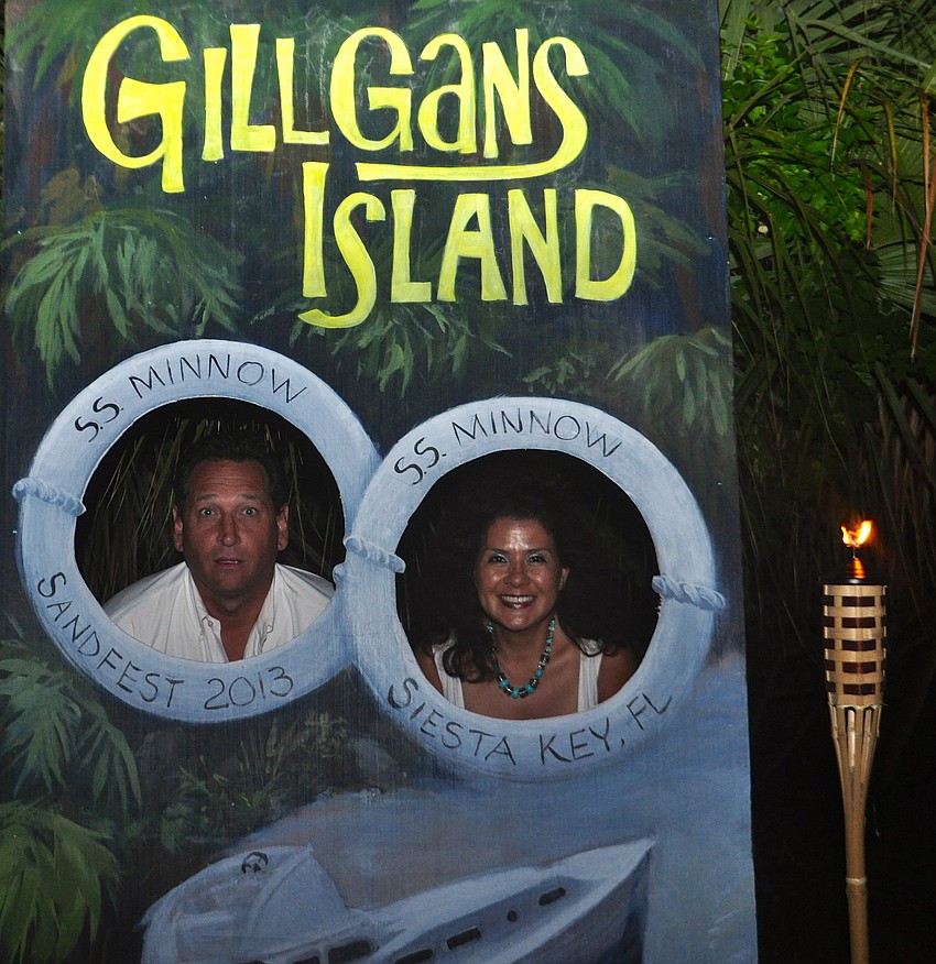 Greg and Veronica Beaver play around with Gilliganâ€™s Island props.
