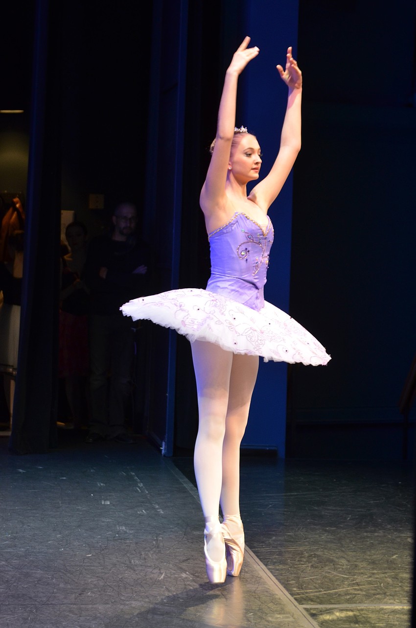 Nikki Jennings performs lilac fairy variation from The Sleeping Beauty