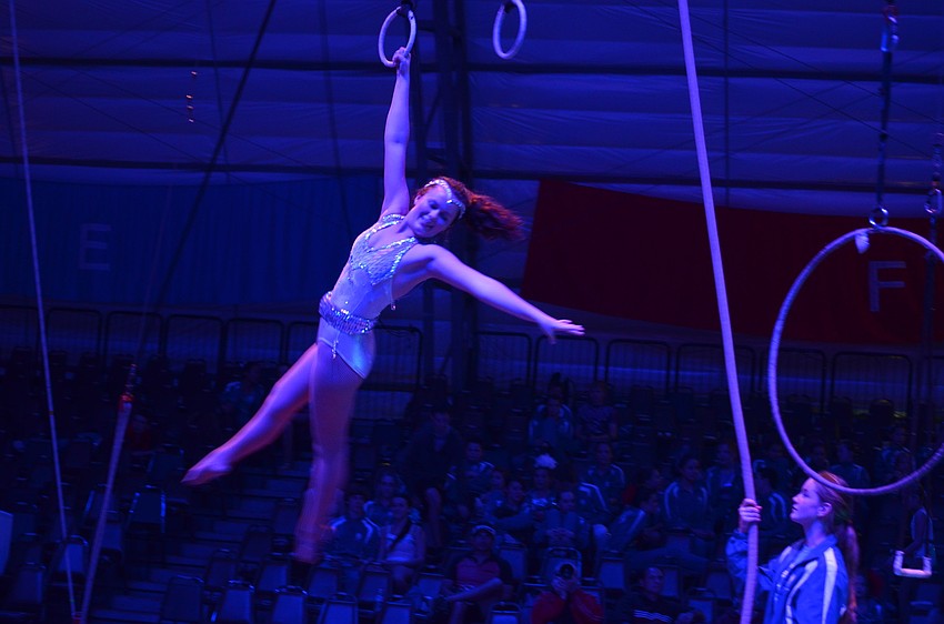 Sailor Circus performer