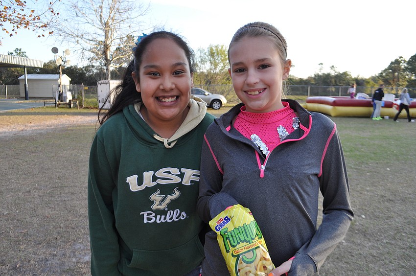 Lila Dimas and Ali Tarnowsky are in fifth grade.