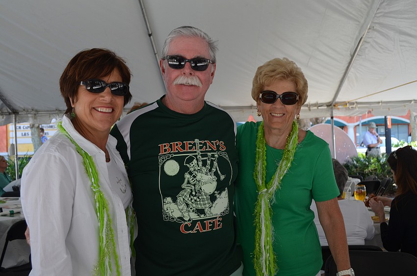Joanne and Dan Oâ€™Connor with Joan Collins