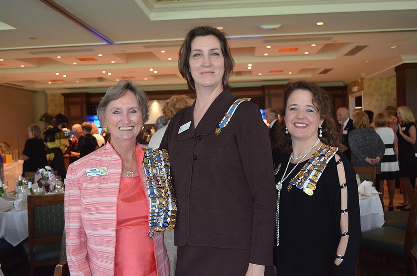 Ginger Poffenberger, DAR Florida state Vvce regent; Cynthia Soulandros, regent Sara DeSota; Dawn Lemongello, Florida State second vice regent