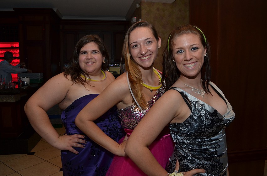 Ashlee Bushway, Rebecca Robbins and Rachel Zinkhan