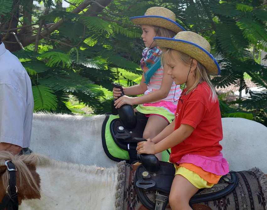 Liza Collier and Asha Gustek