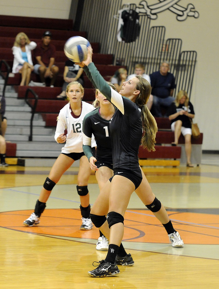 Lakewood Ranch senior Lauren Owens sets the ball up to a teammate.