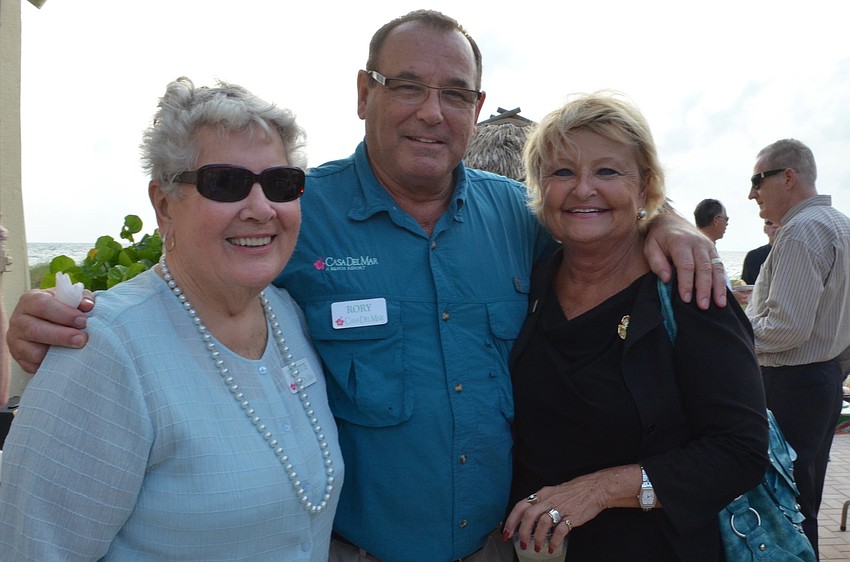 Jeanette Frint with Rory and Laura Jaret