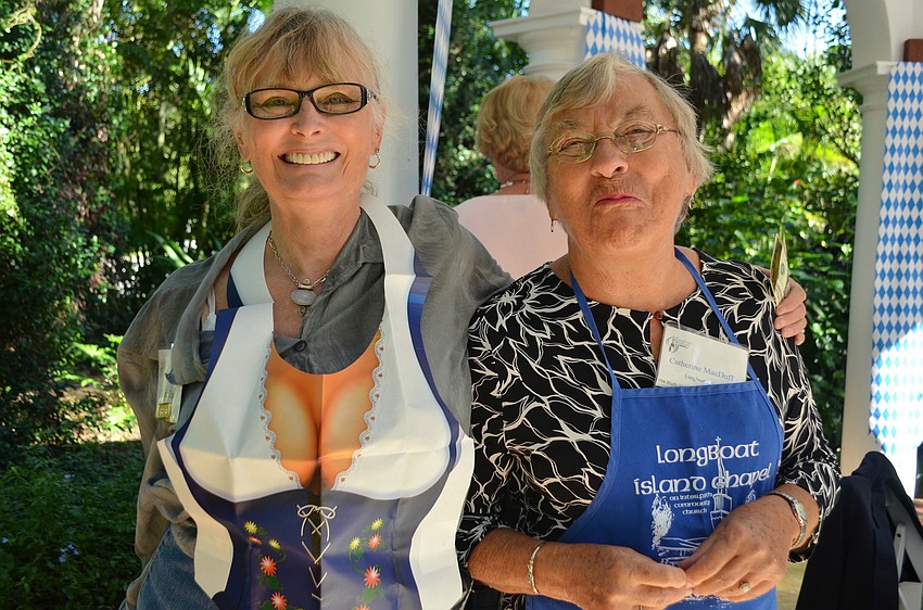 Linda Dias and Catherine MacDuff