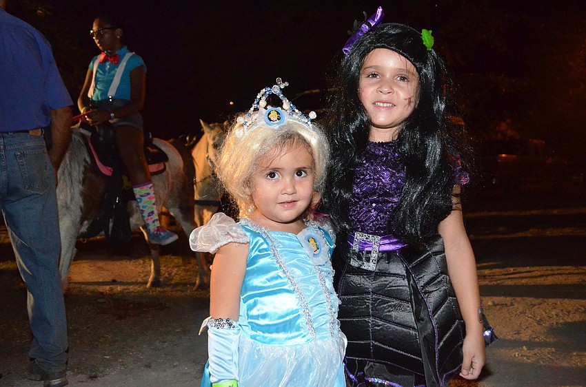 Sarah and Isabella Vargas