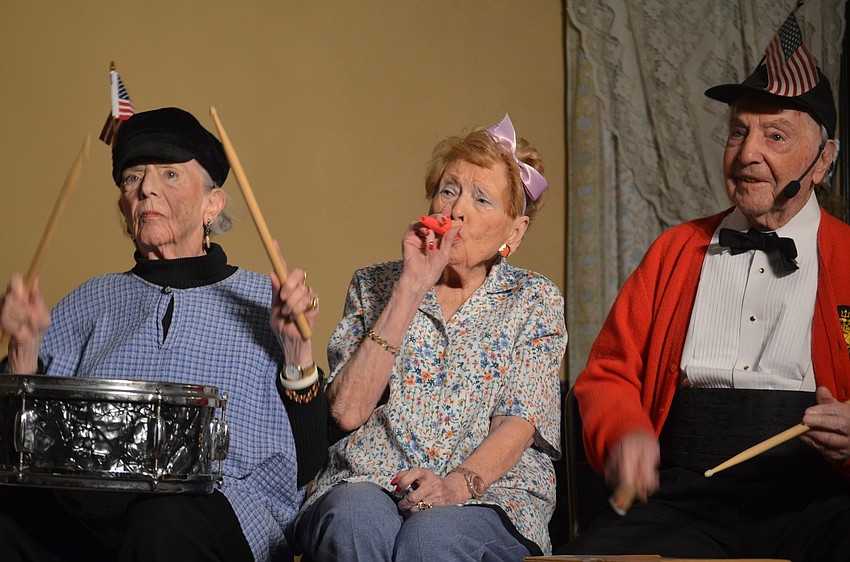 Ariel Birkoff, Carolyn Ambuter and Cliff Bermann played along to Twinkle Twinkle Little Stars as kindergarteners