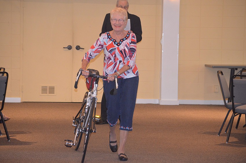 Dorothy Davis models.