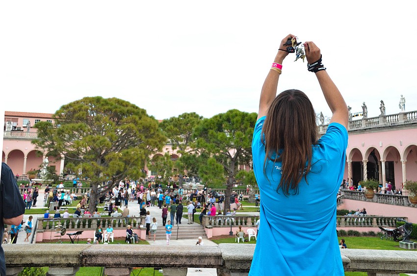 Sixty students from four colleges participate in Inuksuit