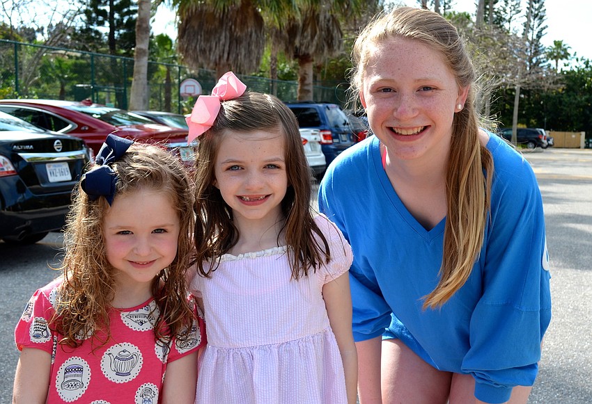 Mae and Mary Kate Ginley with Grace Devine