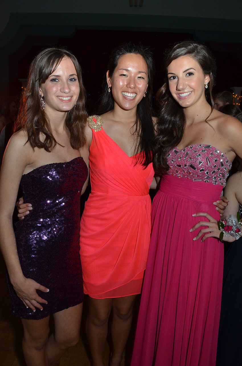 Sydney Hanan, Amy Guay and Demi Giamnopulos