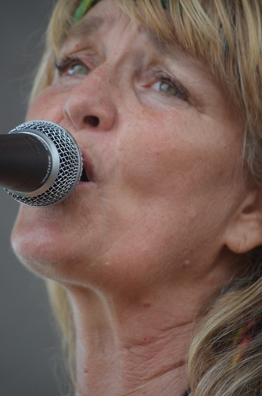 Mary Lu Kinlaw, the singer for the Yesterdayze, grew up in West Virginia. She began singing and traveling at 14 and her first band was an all girl British band called The Paperdolls.