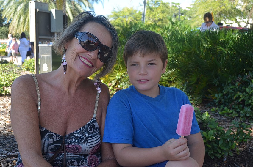 Caroline and Armand Segui take a break in the shade