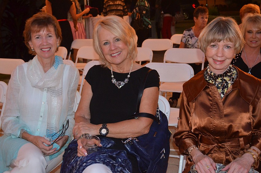 Sally Earnhardt, Linda Eder and Pauline Stratton sat front row
