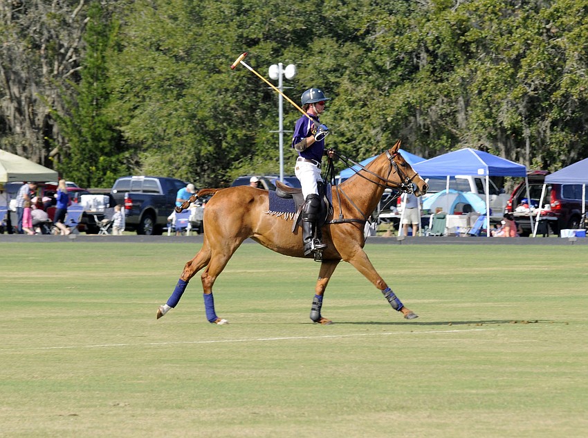 osh Shelton scored four goals for Siaana.