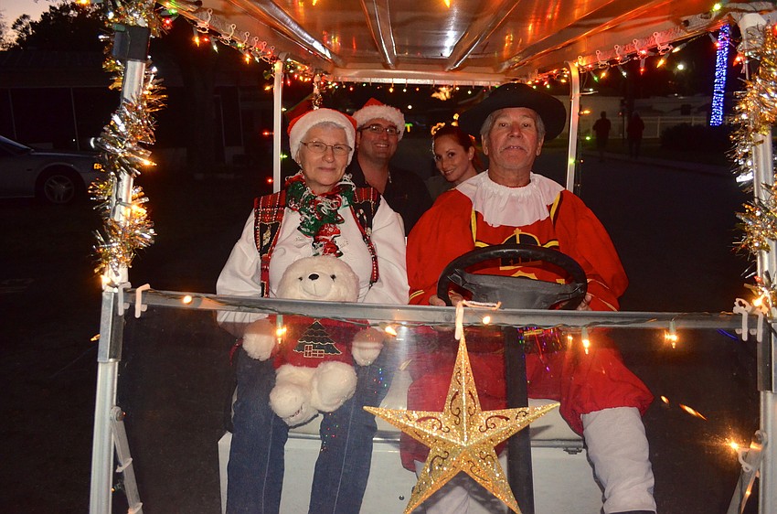 Front: Karen and Terry Cole; Back: Ellie Davis and Jessica Dershowitz.
