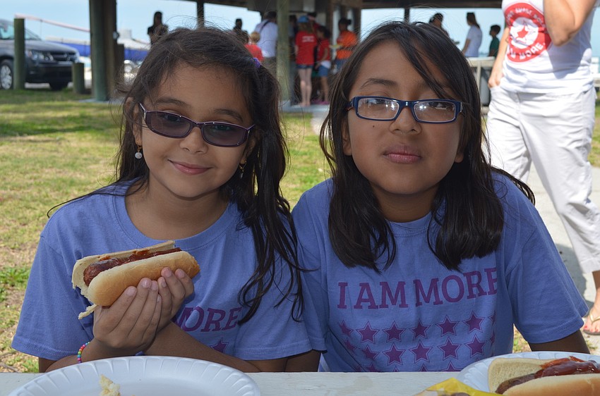 Dana Jinete and Adriana Alvarado