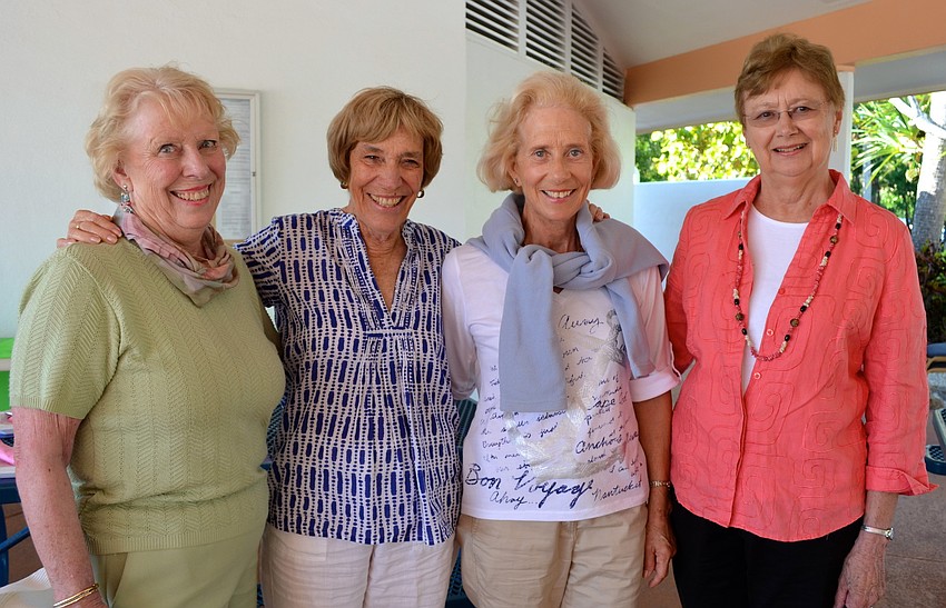 Barb MacLean, Jane Perin, Diana Emrich and Elaine Smith