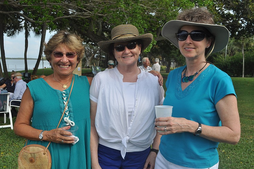 Chantal Diem, Lynne Hayden and Cindy Fischer