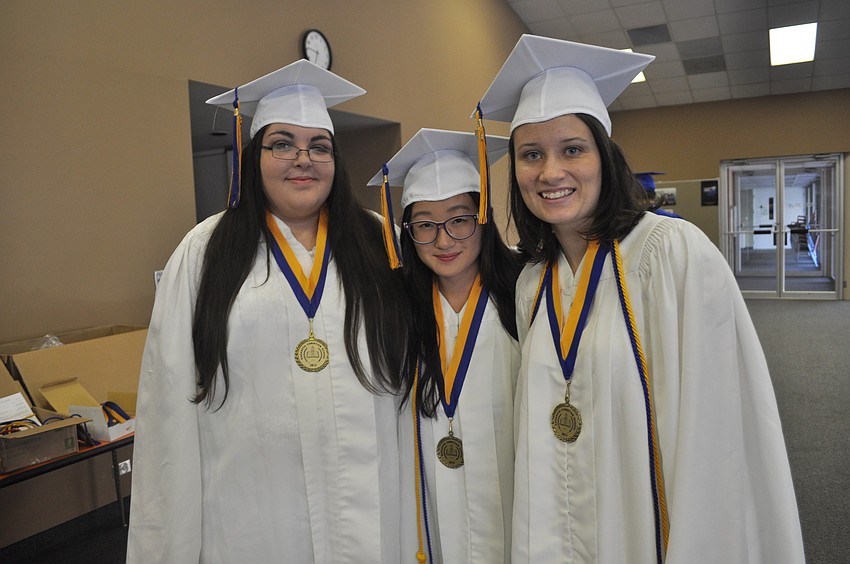 Diana Sotolongo, Jasmine Dong and Esther Nisley