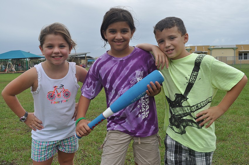 Peyton Knight, Vanessa Richtfort and Jacob Rosenberg played wiffle ball.