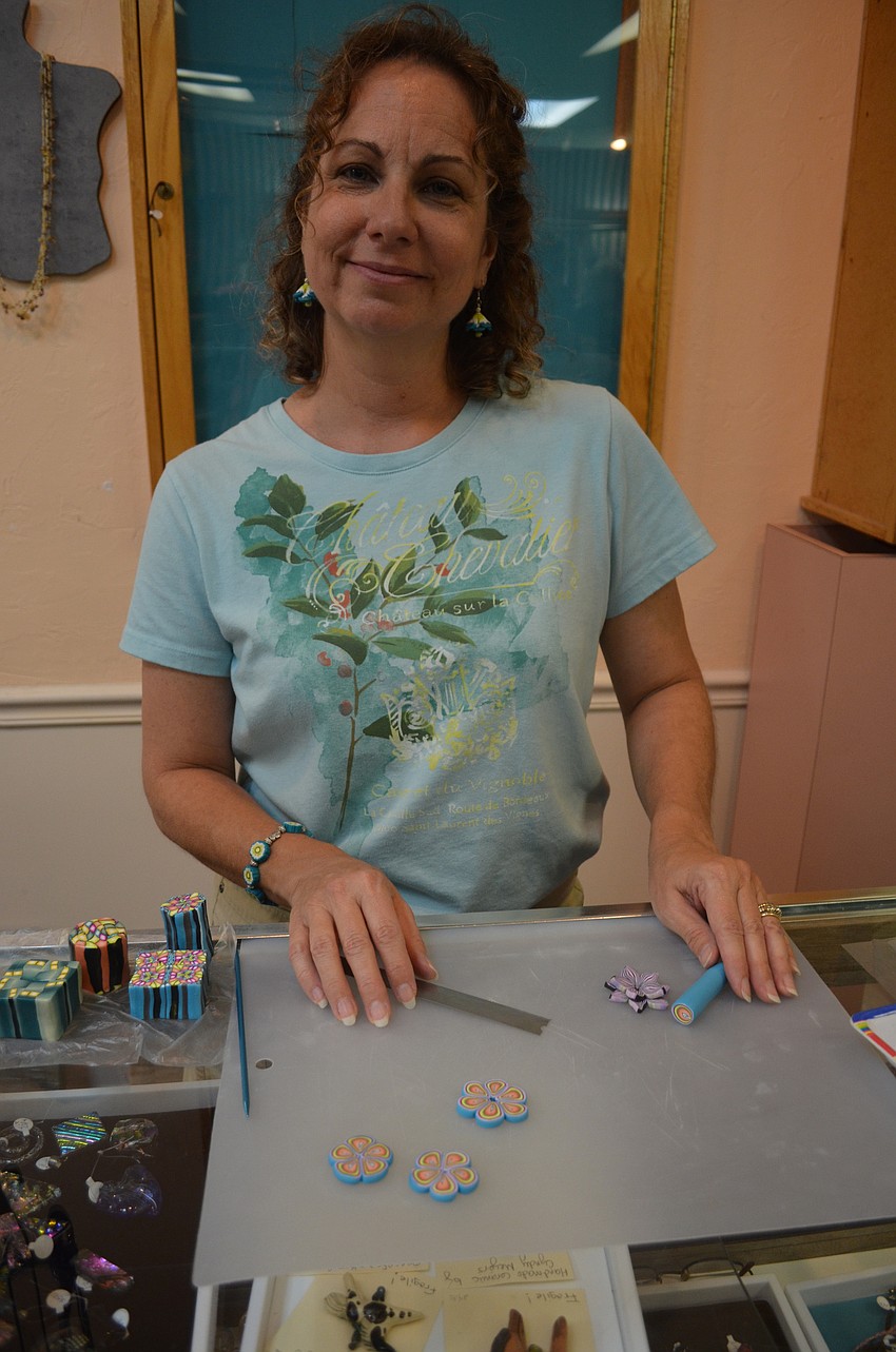 Kim Hale does polymer clay demonstrations.