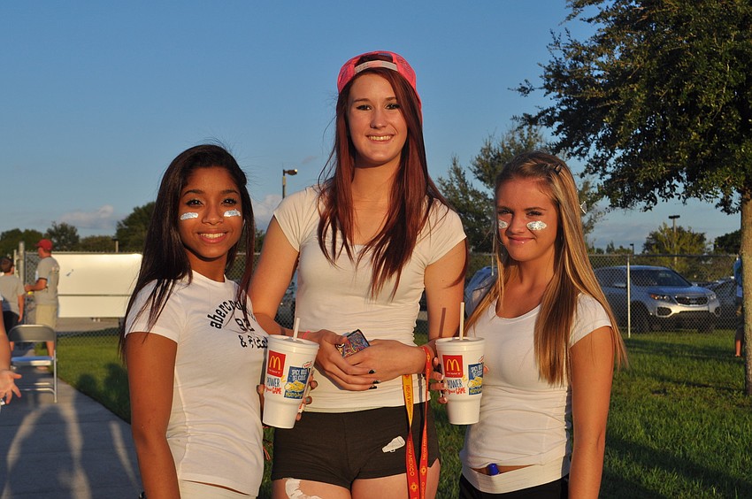 Emely Joaquin, Sierra Barfield and Christina Trujillo supported LRH in white