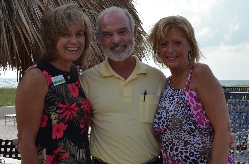 Allie Hueter with Stephen and Donna Zook