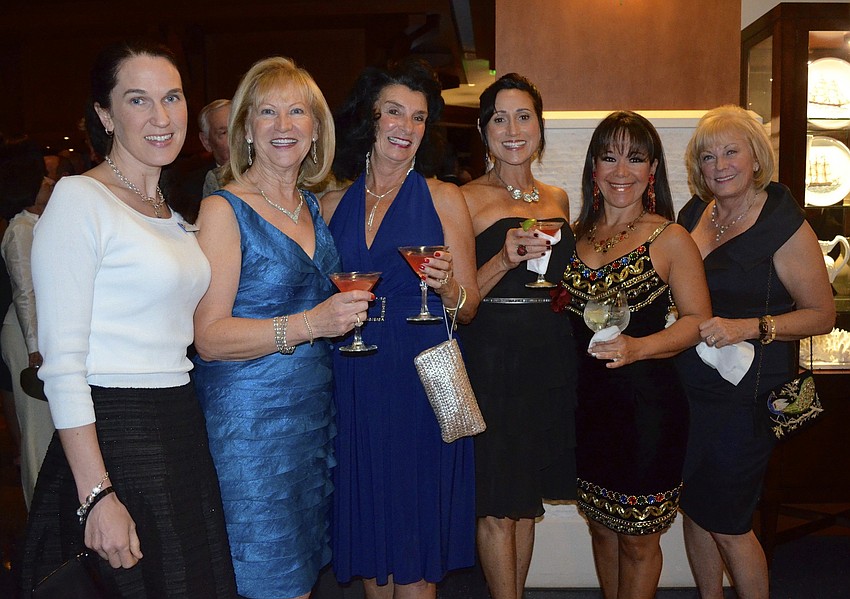 Courtney Goodman, Sandy McAdaragh, Sharon Wright, Ali Goebel, Sandra Ceshker and Barbara Sulton