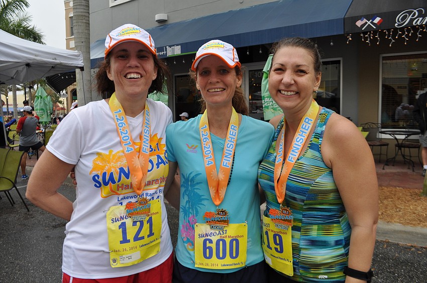 Joanna Garcia, Chrissy Butler and Trudy Lutz eat breakfast after the race.