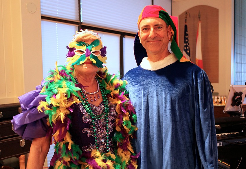 MaryAnn Simpson with the nightâ€™s entertainer, Daniel Fugazzotto