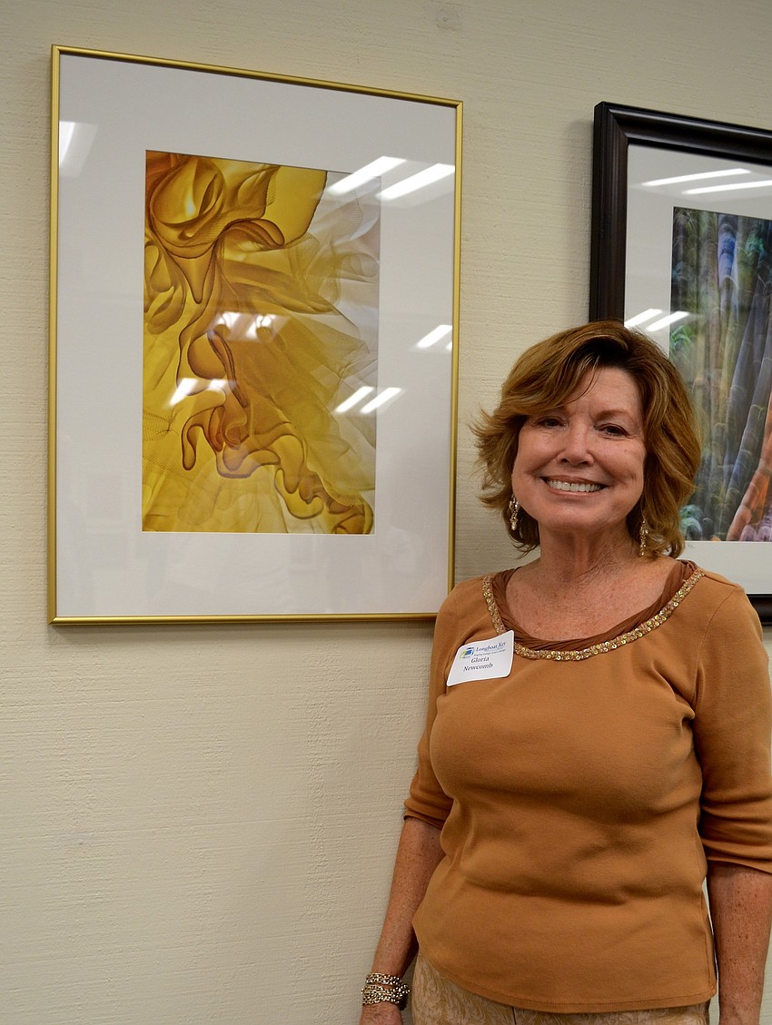 Gloria Newcomb received Honorable Mention in Photography.