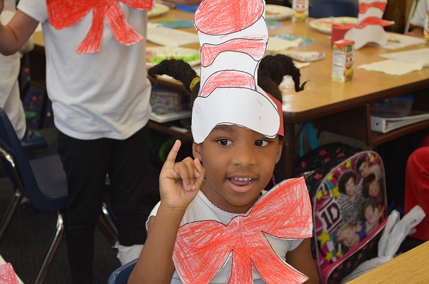Katrina Kinsey sings along.