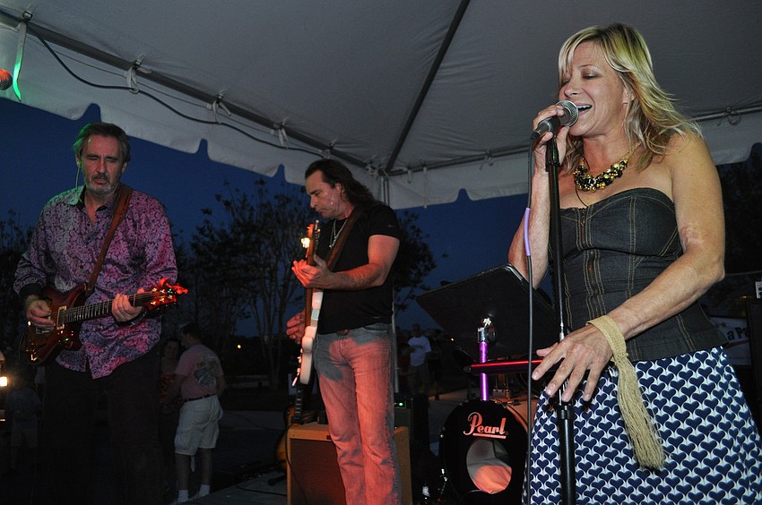 The Venturaâ€™s performed.