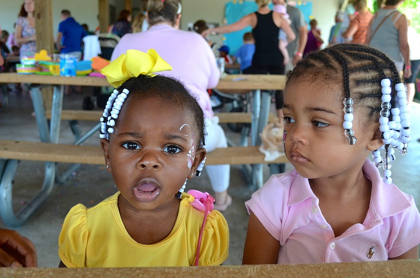 Emma Simonville and Khloe Beasley take a break for the action.