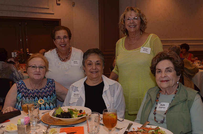 Hannah Puckhaber, Joan Braude, Marilyn Stamberg, Esta Snider and Ruth Engman