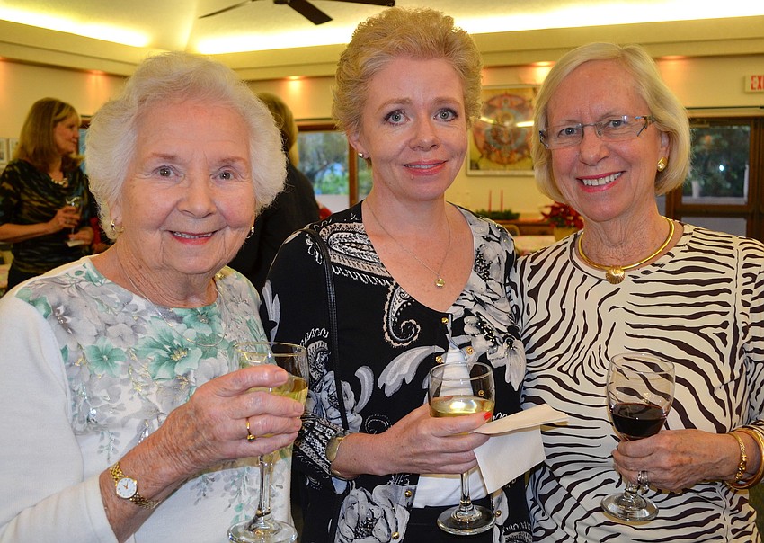 Shelia Cruickshank, Allison Jones and Daphne Walker
