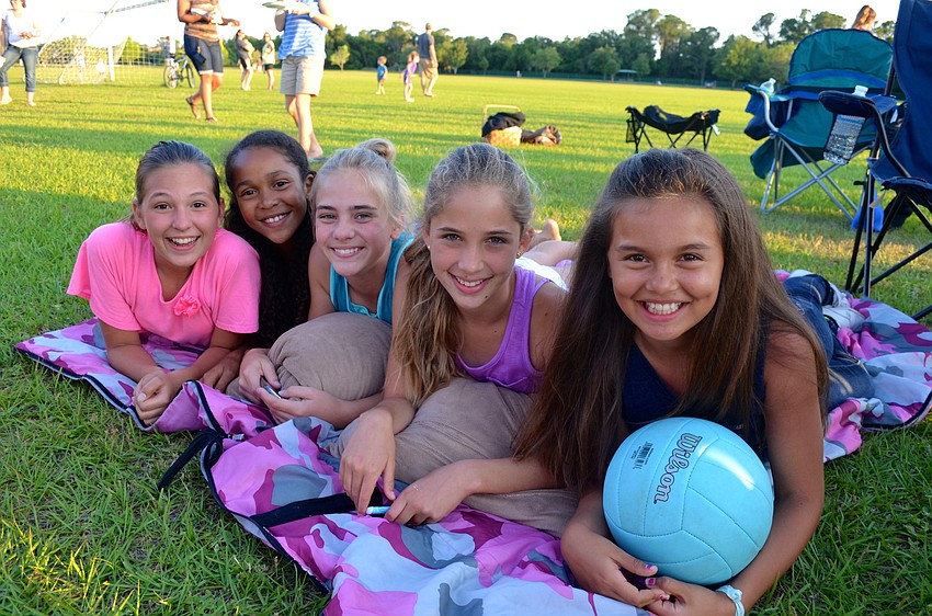 Karissa Busiere, Alyssa Martin, Kalyssa Kuhling, Tamara Sinn and Valeria Pankey.