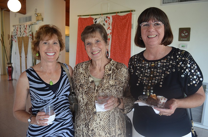 Jean Ruff, Clare Milligan and Barb Jacobson