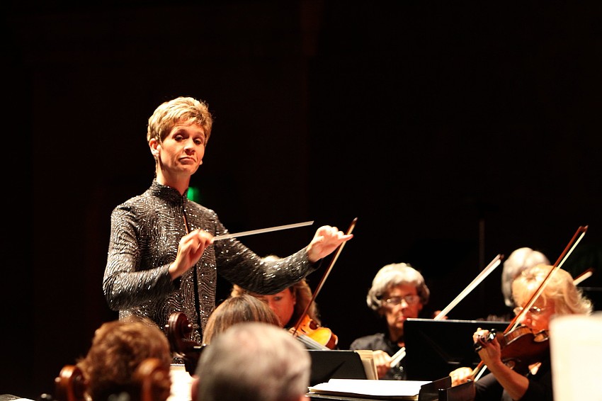Conductor Robyn Wilkes directed the Sarasota Pops through the Wedding Season performance.